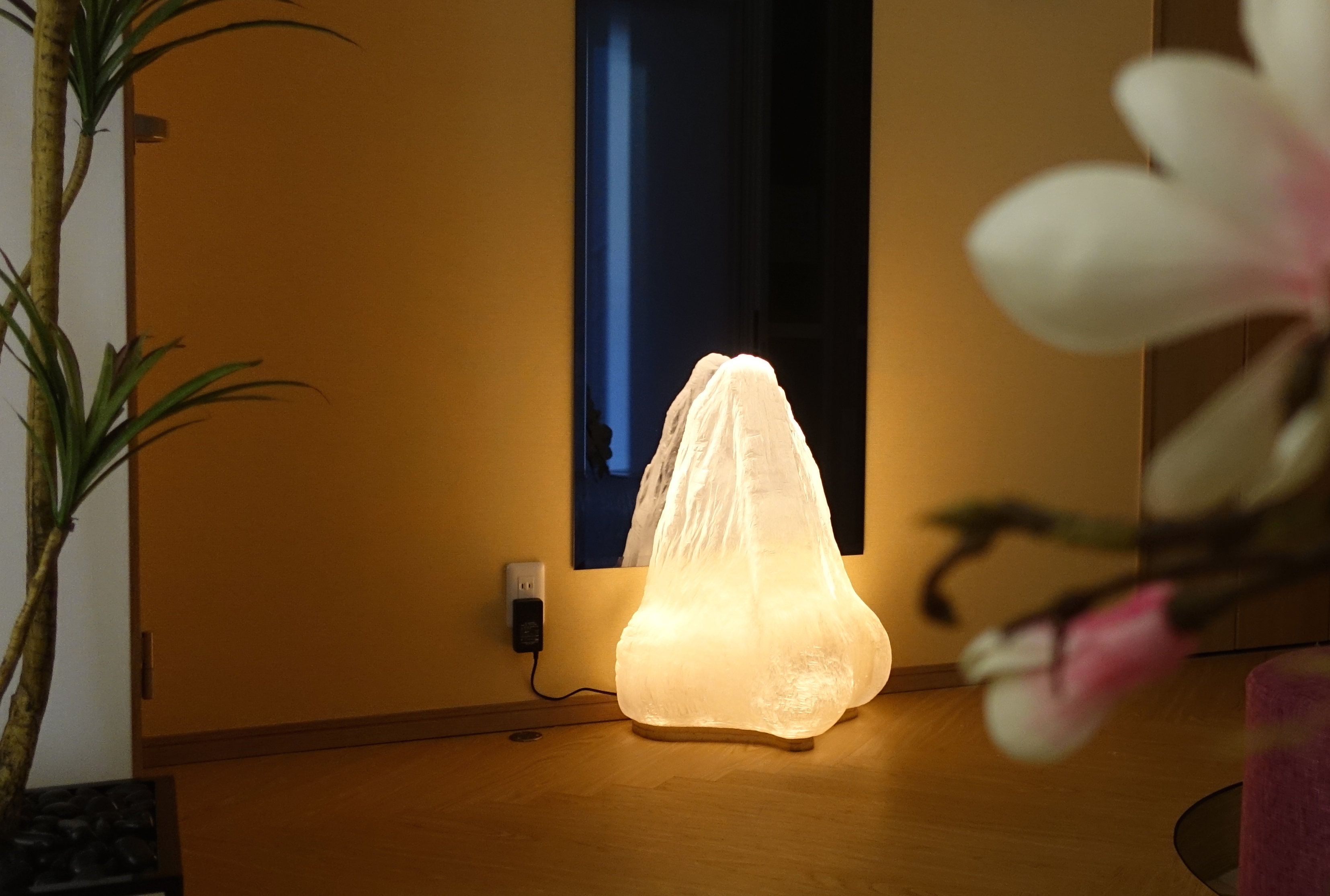 透明岩石「鼻」