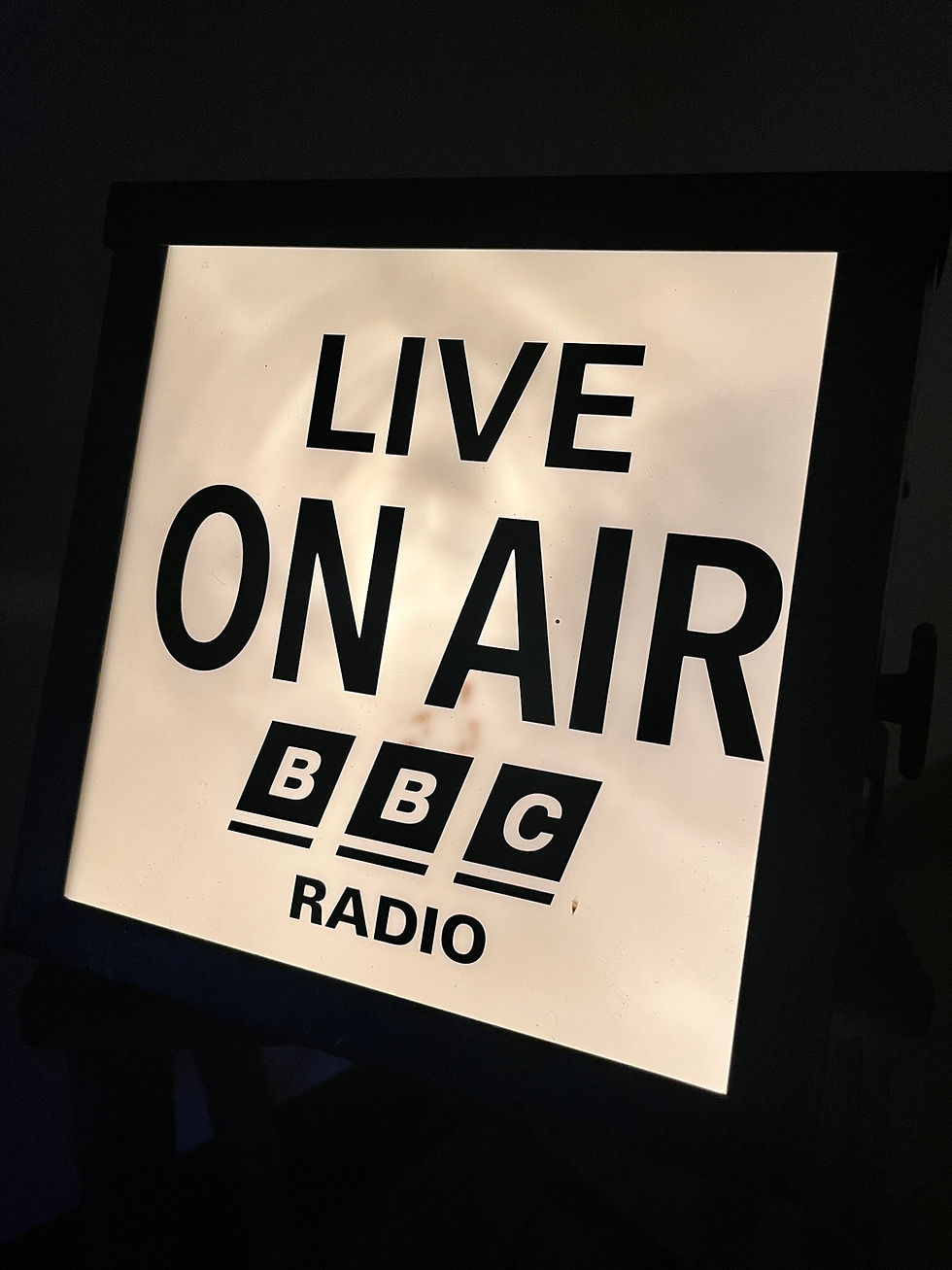 Thumbnail: Vintage Strand light / On Air / BBC Radio
