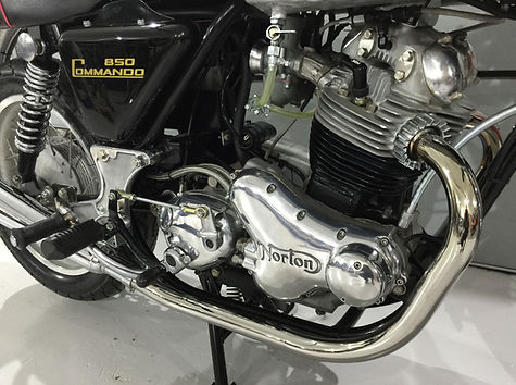 1974 NORTON 850 COMMANDO