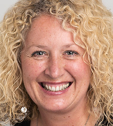 Evans_Deborah_2021.jpg