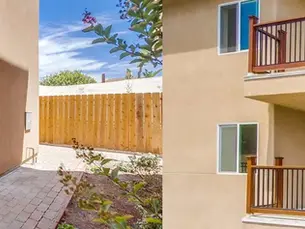 San Diego CA Pet Friendly Apartment