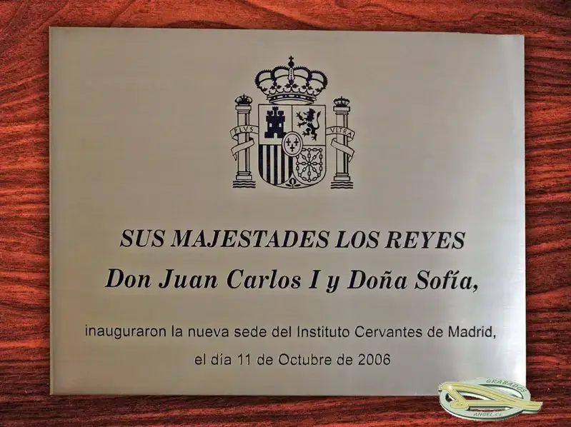 placa para inauguración