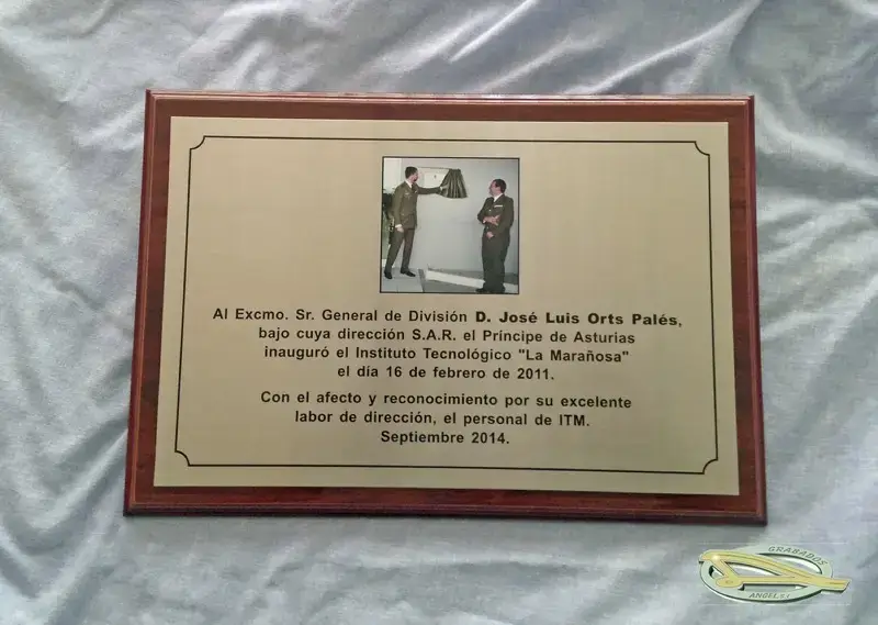placas de inauguración