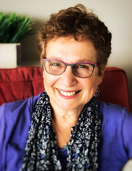 therapist in sarasota headshot 3.jpeg