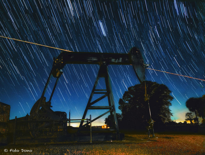 Star Trails over Oil Well Park - FL_B010340
