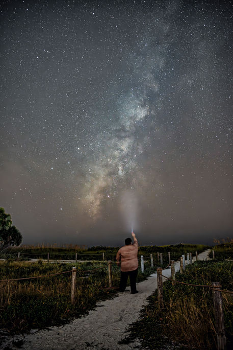 Self Portrait Under the Milky Way_DSC2704