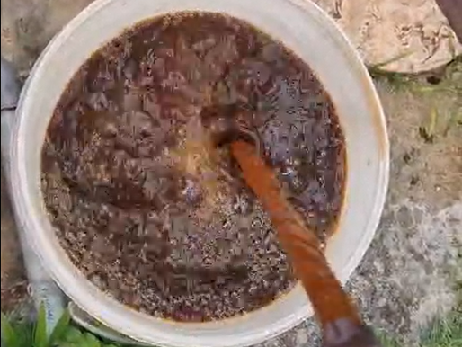 Backwash water filter in action