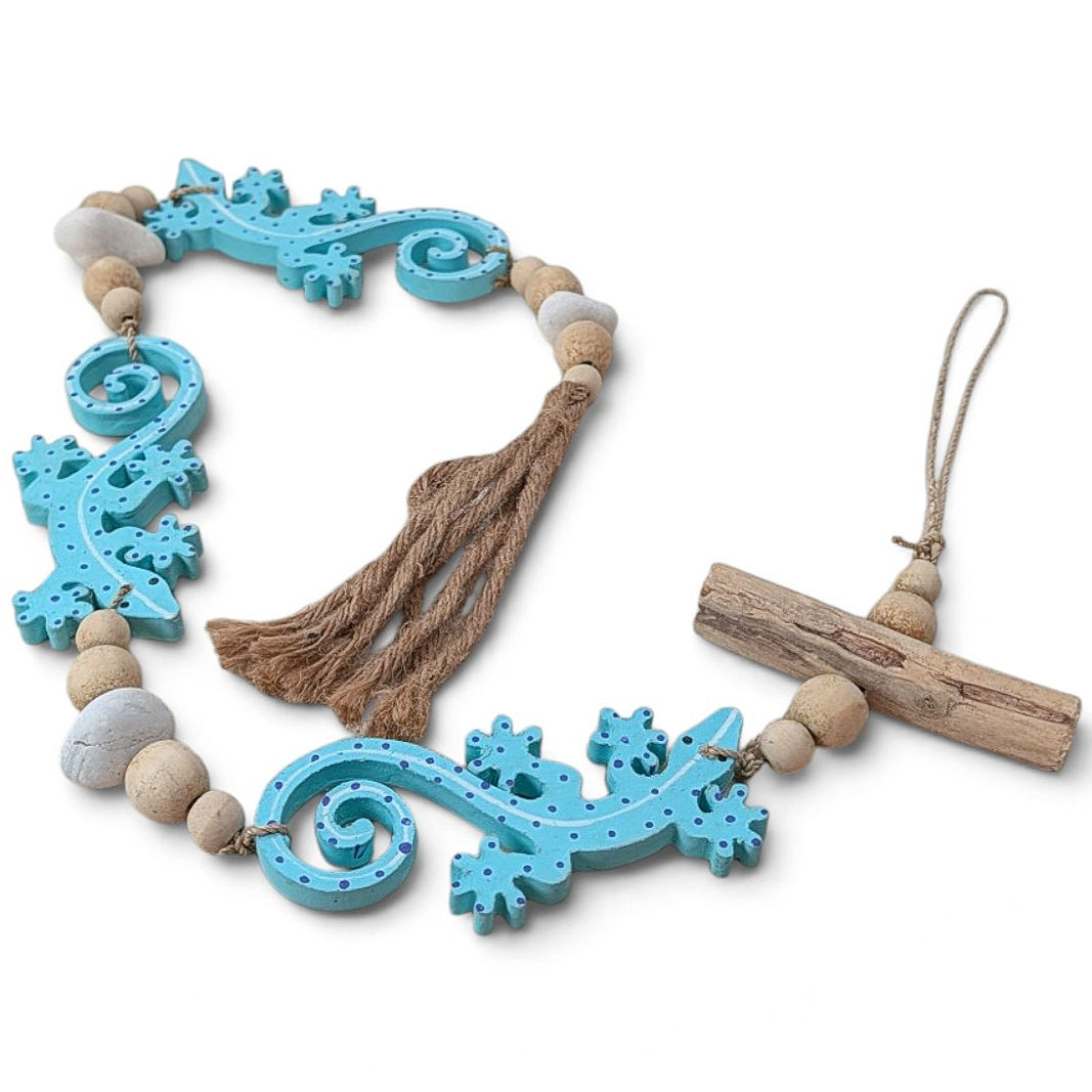 Beaded gecko garland featuring assorted rounded wooden beads