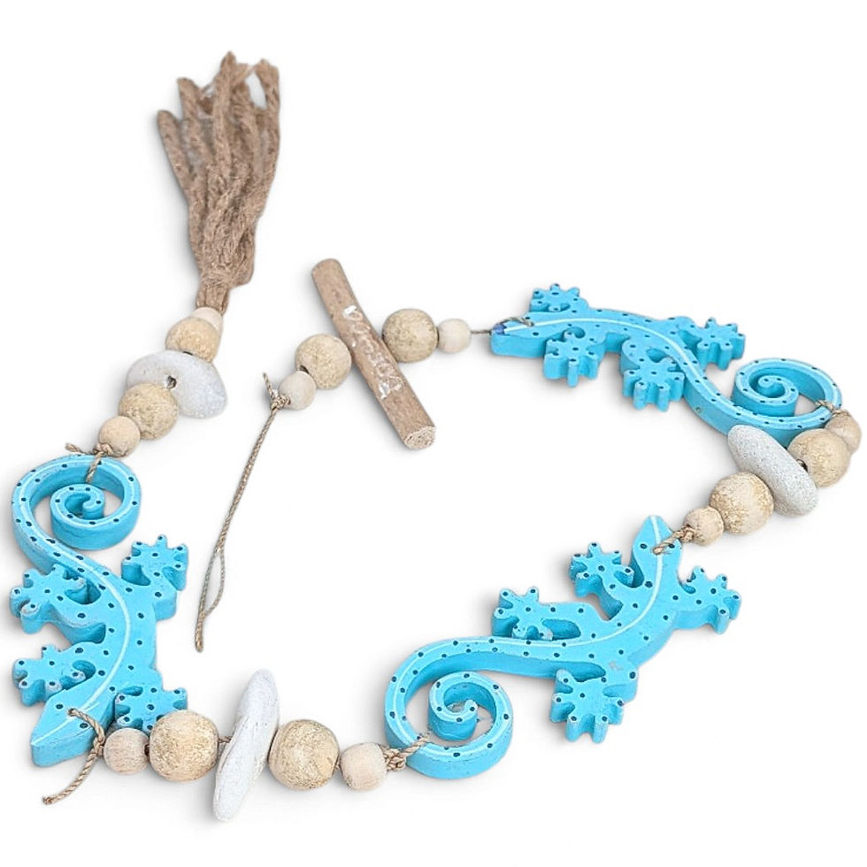 Beaded gecko garland featuring assorted rounded wooden beads