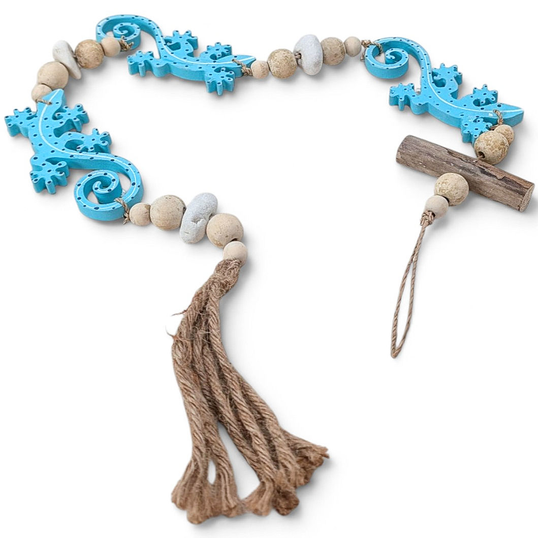 Beaded gecko garland featuring assorted rounded wooden beads