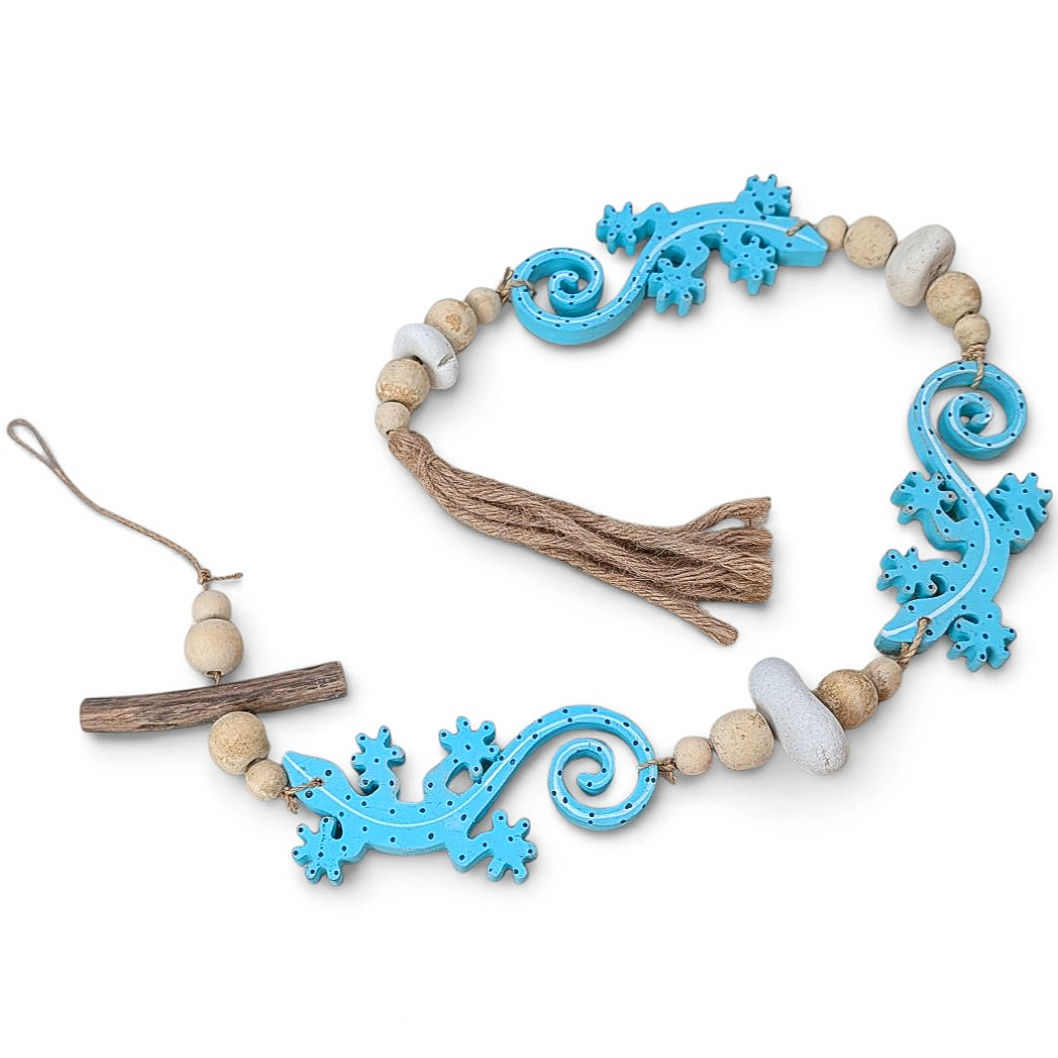 Beaded gecko garland featuring assorted rounded wooden beads