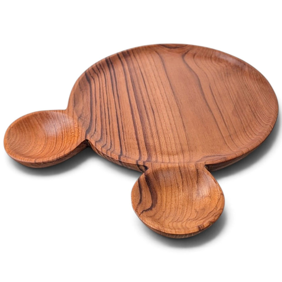 Thumbnail: Artisan-crafted wooden bear shaped eating plate