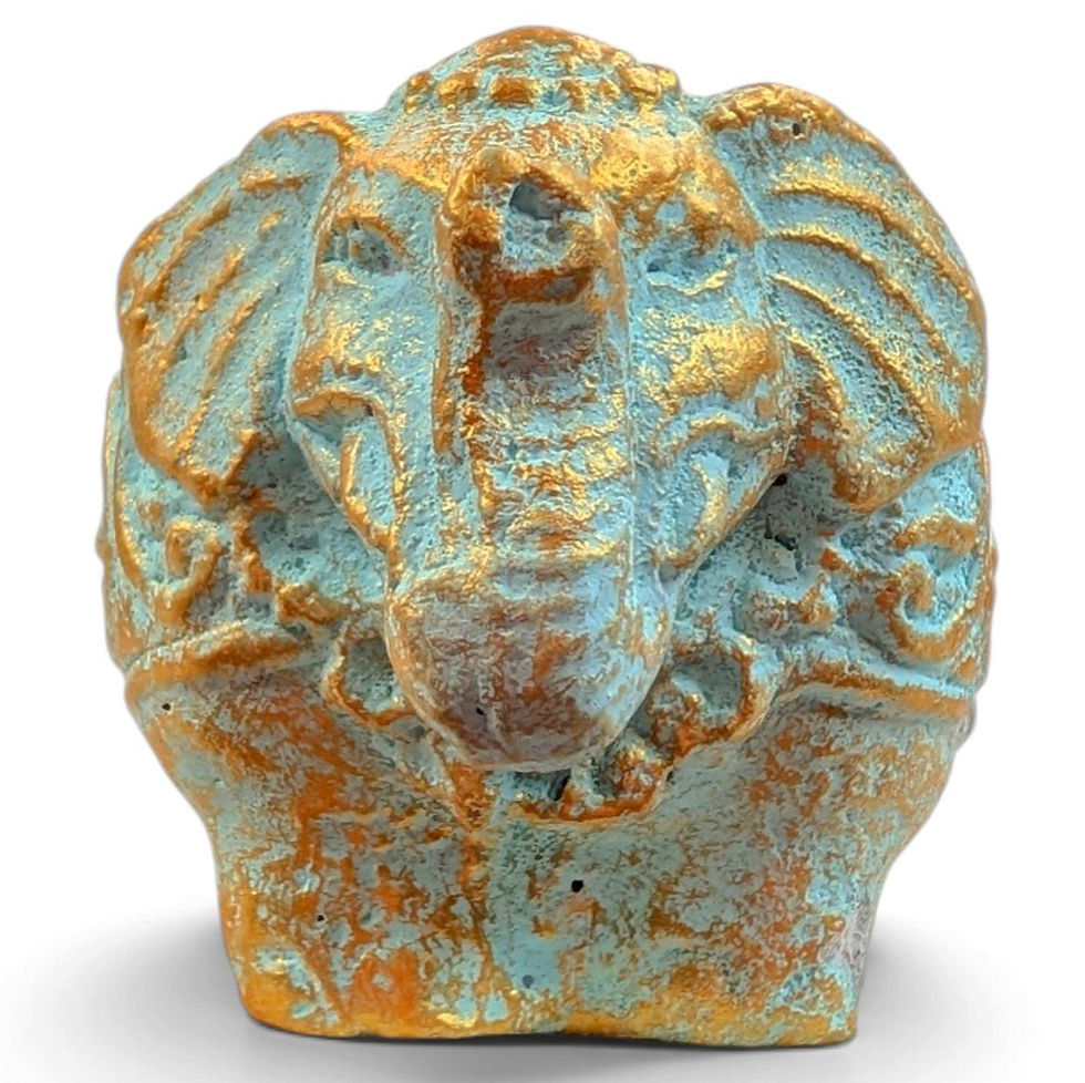Thumbnail: An animal-shaped item with a tiny opening and shimmering trim.
