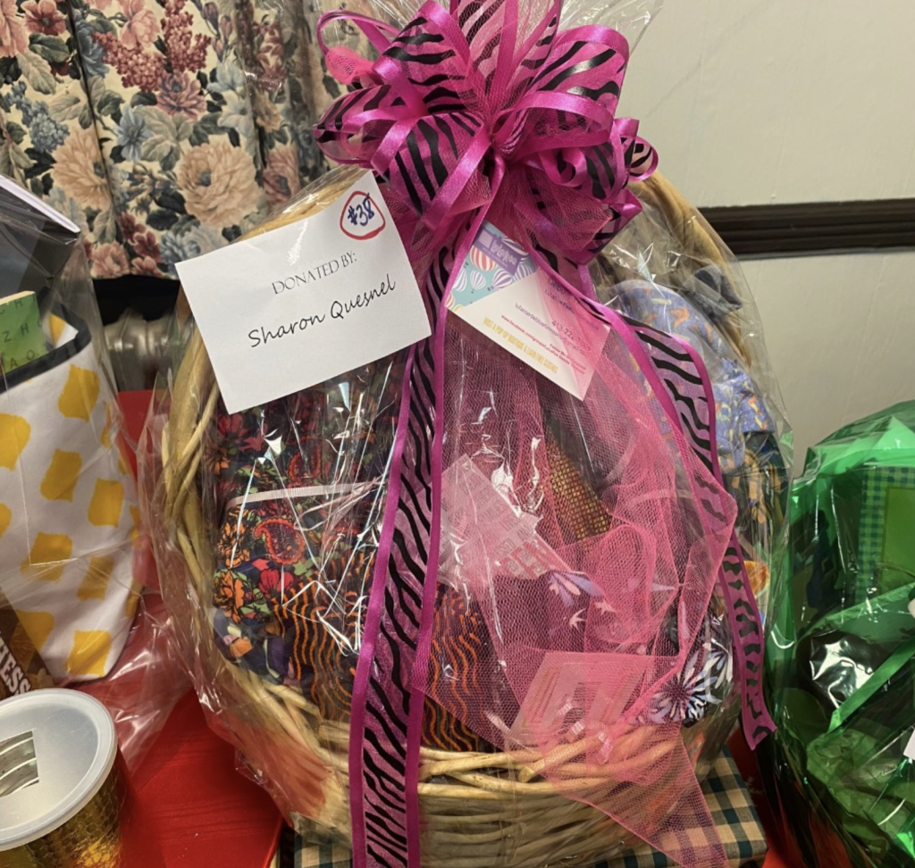 #38 Lularoe Clothes Basket
