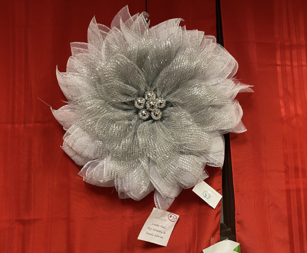 #35 Silver Netting Wreath