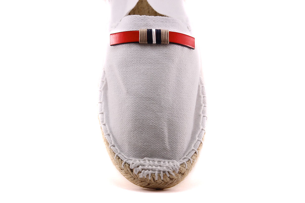 Miniatura: NÁUTICAS BOSTINI