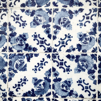 Azujelos, blue and white tiles, Porto, Portugal