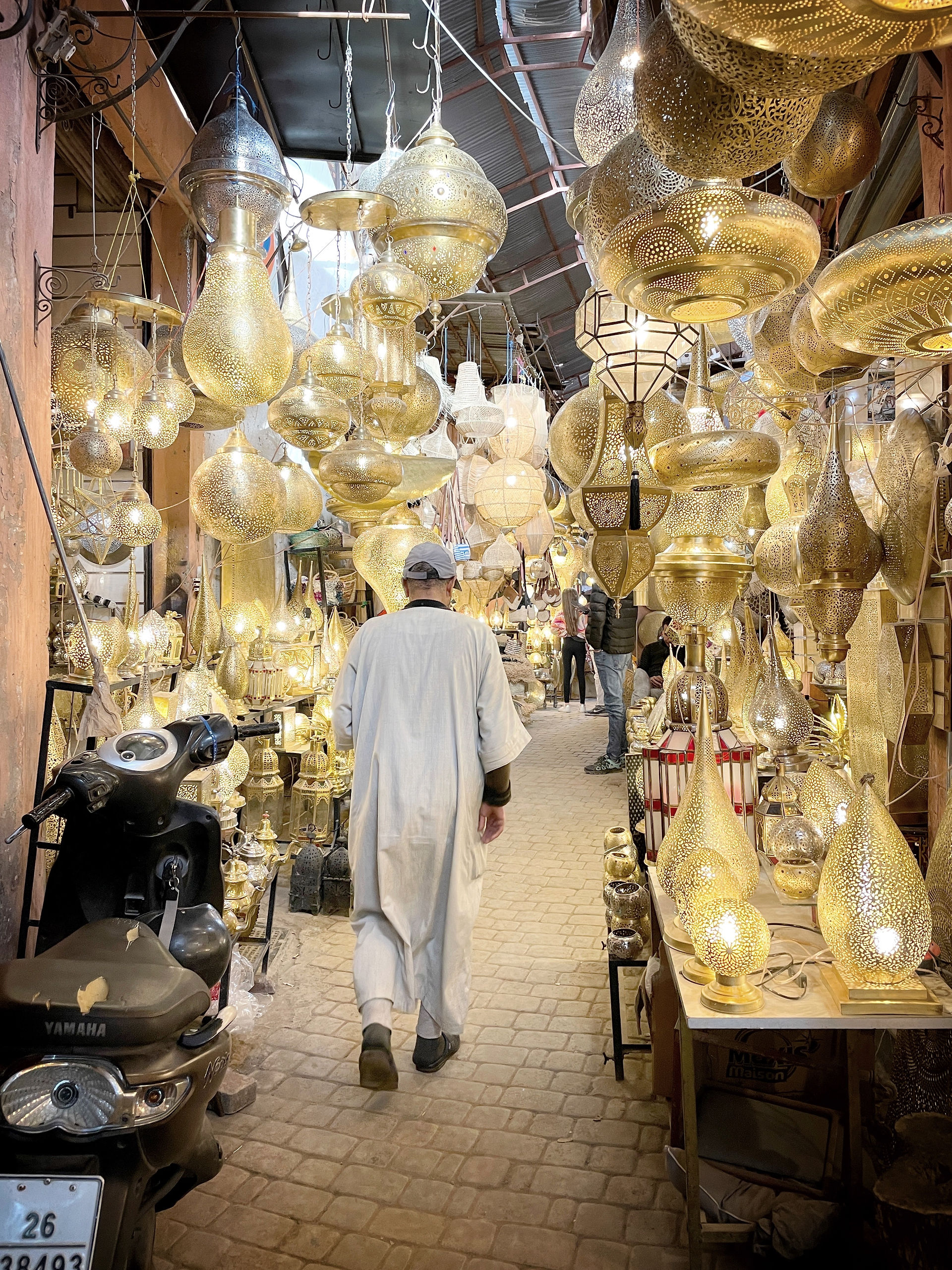 Souq, Marrakesh, Morocco | Black and white travel photography  |  Limited edition wall art prints  |  Travel blog | © kpm photo art