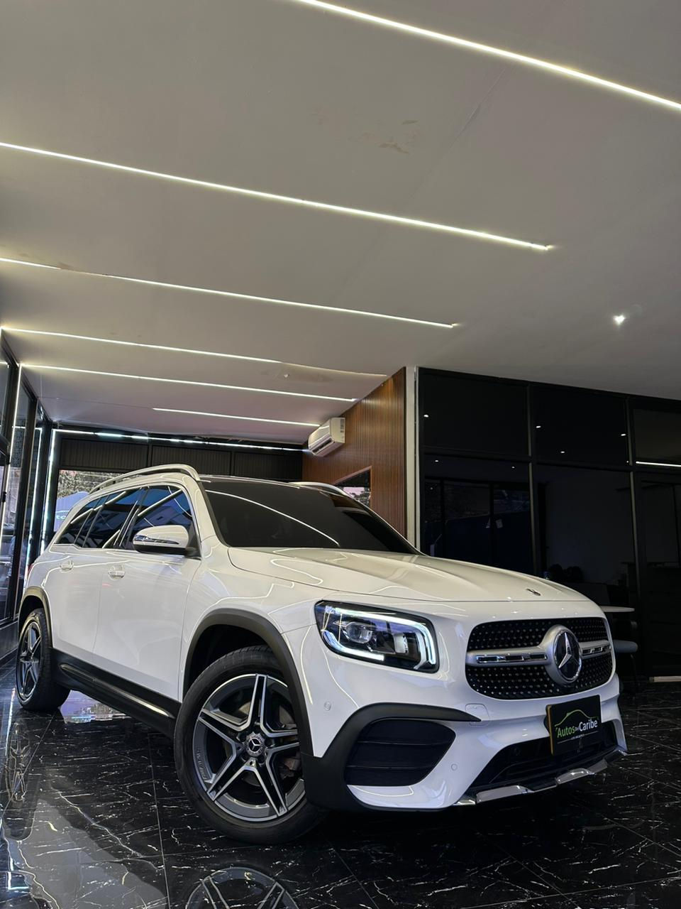 Mercedez Benz GLB200