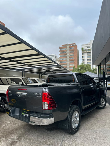 TOYOTA HILUX SRV DIÉSEL 2019