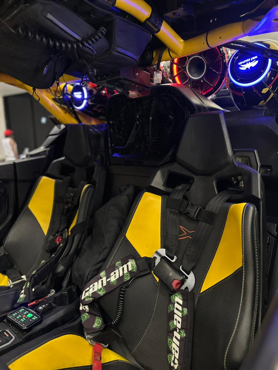 Miniatura: Can Am Maverick R XRS Smartshocks 2024