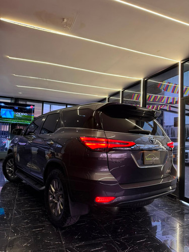 TOYOTA FORTUNER SRV 2022