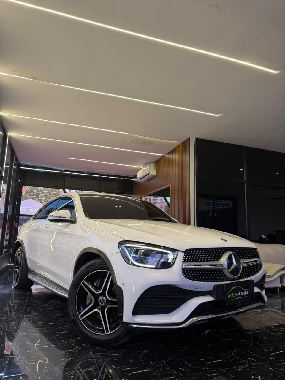 MERCEDES BENZ GLC 300