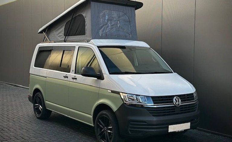 69.900 €