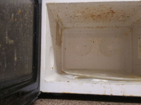 Cleaning Microwaves