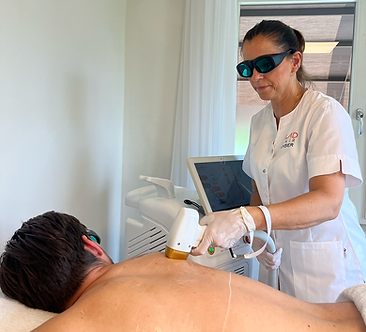 Schouders haar laser behandeling Glad Haar Laser