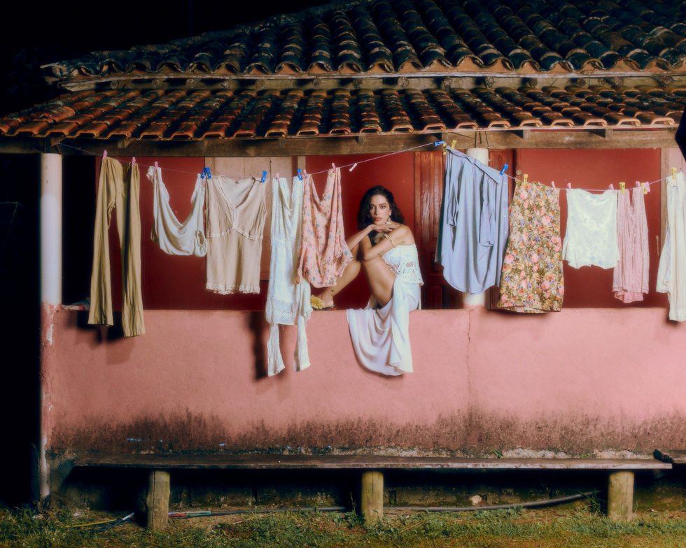 Anitta faz história com “EQUILIBRIVM” e estreia no topo global do Spotify