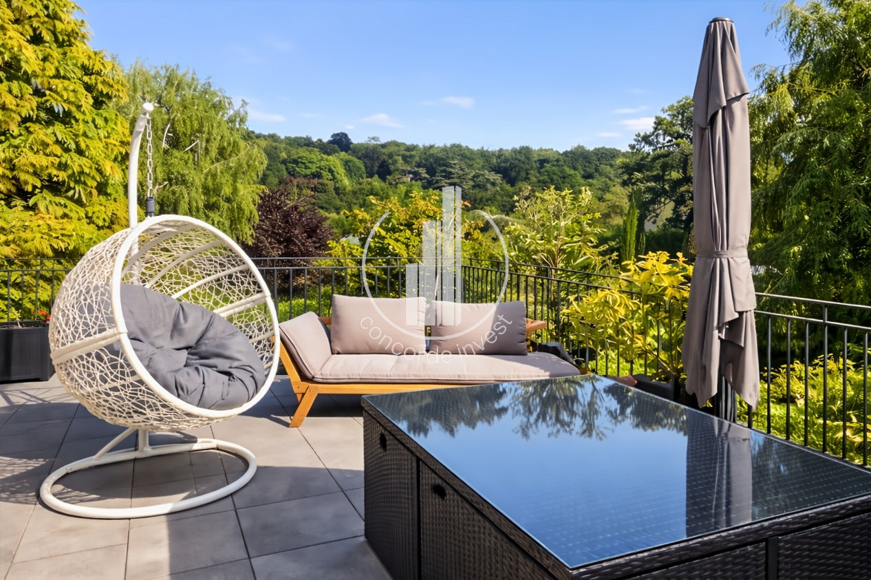 LA CELLE SAINT-CLOUD - Les Gressets