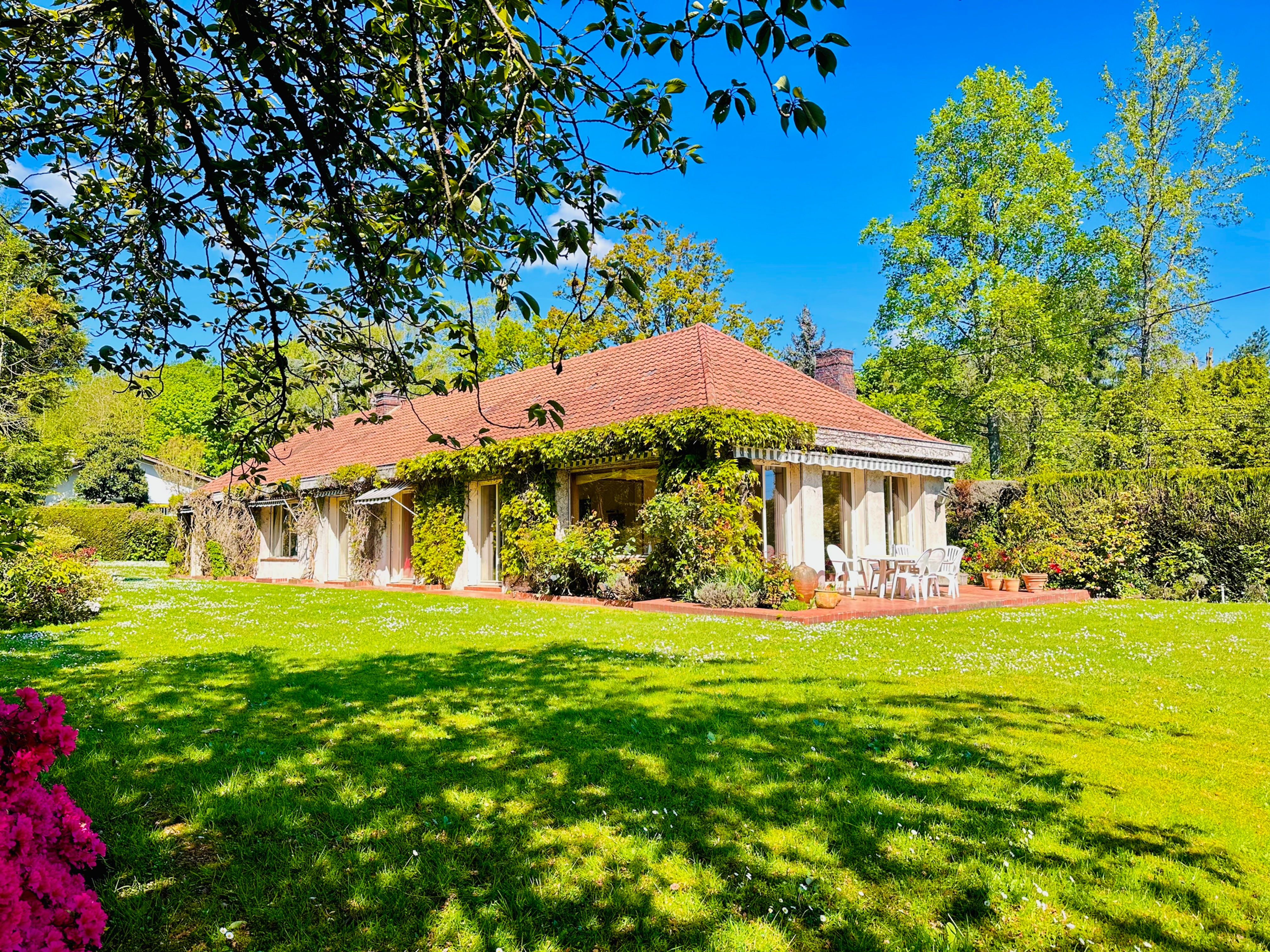 LA CELLE SAINT CLOUD - Les Gressets