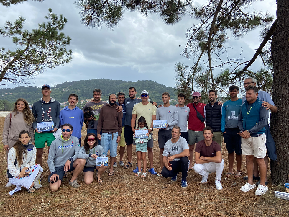 Crónica y fotogalería - IV Regata Praia da Madalena
