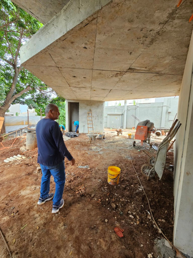 Preparo para piso da garagem