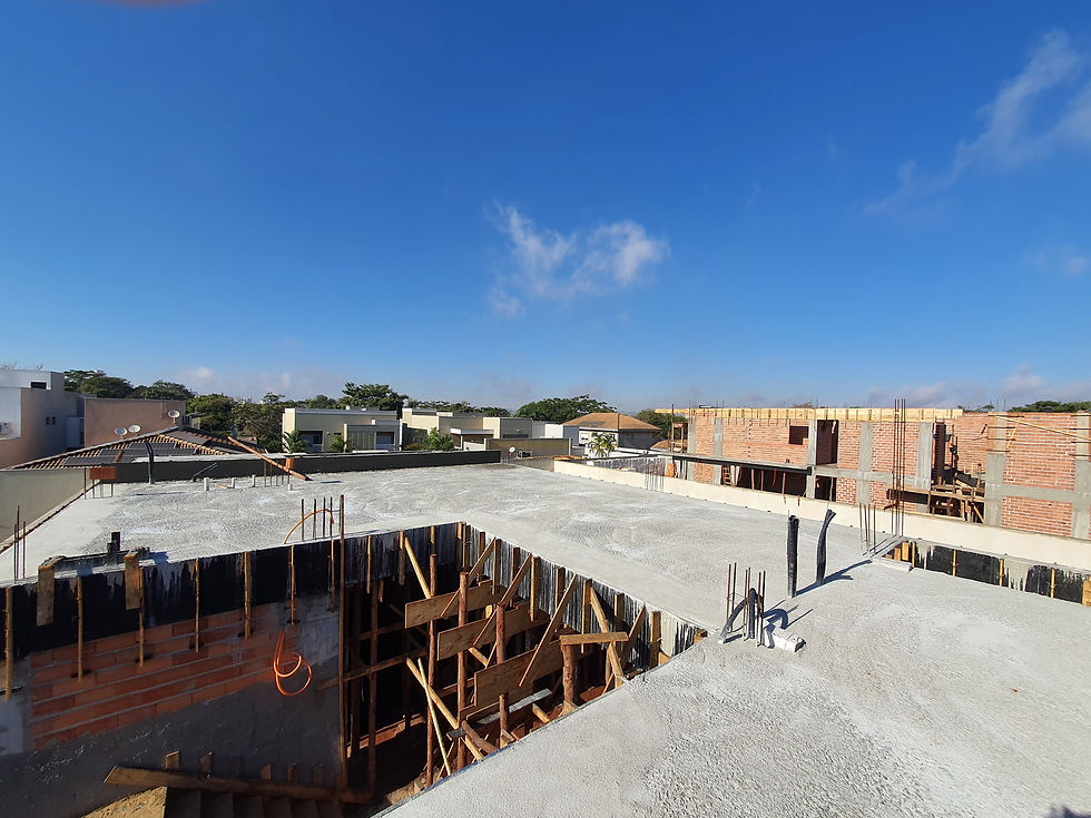 Concretagem da laje, pilares e jardineiras