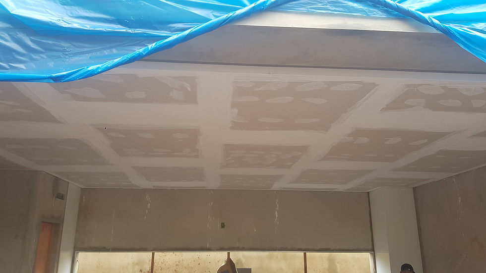 Forro de gesso concluído na cozinha