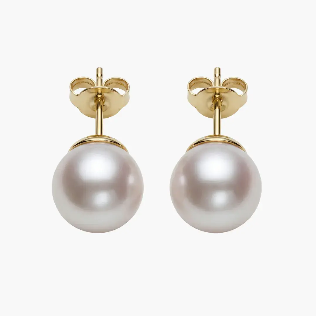 Classic Pearl Earrings