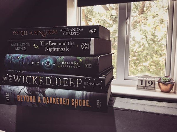 August TBR! | 2018