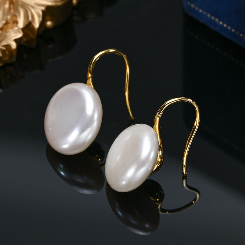 Thumbnail: Aveline Pearl Drops