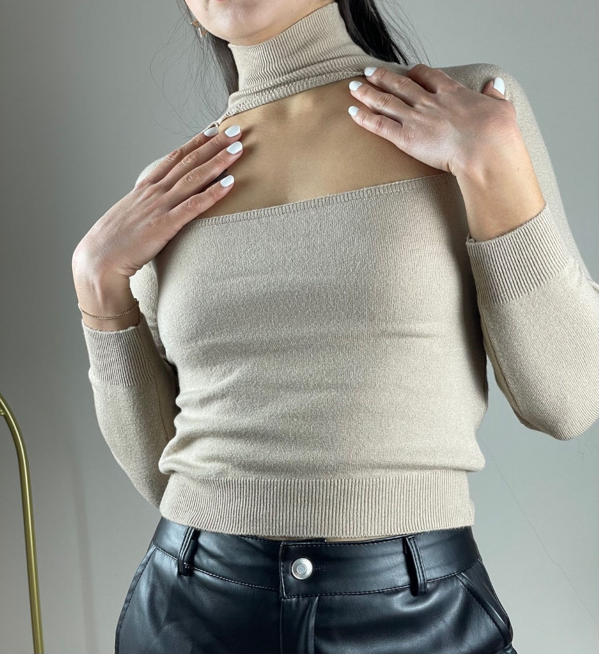 Fisherman Knitwear Sweater With Window