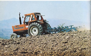 Fiat 1580 with 2wd two wheel drive harrowing