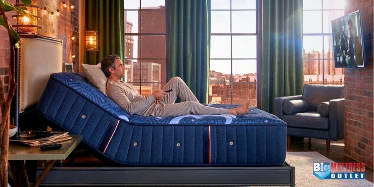 Benefits of Using the Right Mattress With an Adjustable Base