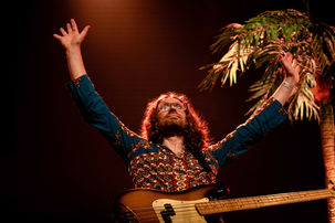 @andyplattsesq
@shawnlee63
@diddydavepage82
@superdbband
@oscartrumpet
@alexaxophone
@yiannismarinos
$013 #013tilbug #tilburg #alessandrorusso #paulhousden
-
-
#younggunsilverfox #andyplatts #shawnlee
#superdb #doornroosje #nijmegen #concertphotography #concertpics #concertphotographer #concertphotos
#poprock #funksoul #cactus #tickettoshangrila #canyons #yachtrock #moonlight #modernsoul #maxazinenl
@maxazinenl @maxazinebrabant #ritakuenenfotografie @villavdb_omroepmax
@4funkyflavours @magnetonestudios @legere_recordings @sublimenl @wokmusic #yachtrock @bandcamp @fkp.scorpio @festivalinfonl @glasswerk_concerts @westcoastsoul.de @mixto_records @kcrwmusic @kcrw @bandsintown #francinakedong 