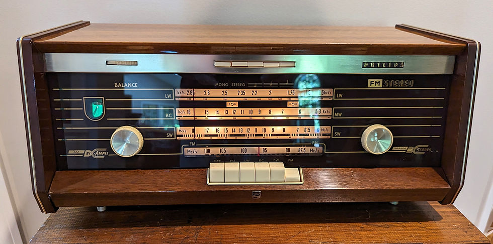 Thumbnail: 1963 Philips/Norelco Bi-Ampli B5X33A /64 Tube Radio - Export Model