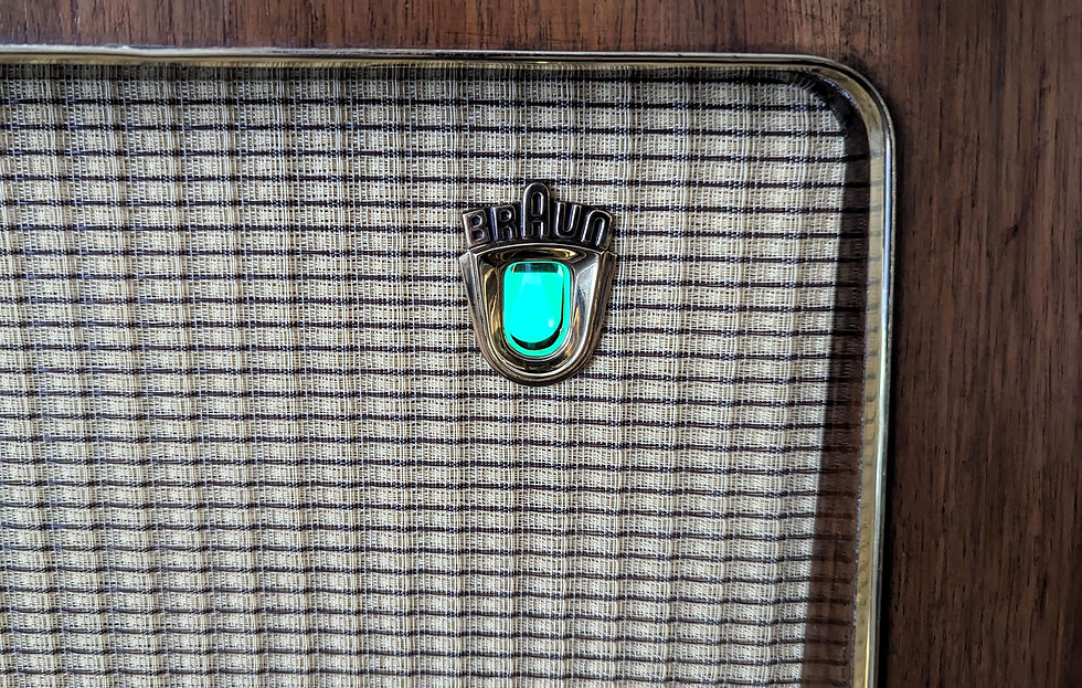 Thumbnail: 1956 Braun Model 66UKW German Tube Radio