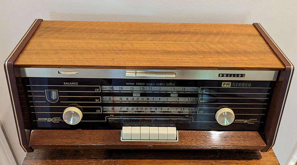Thumbnail: 1963 Philips/Norelco Bi-Ampli B5X33A /64 Tube Radio - Export Model