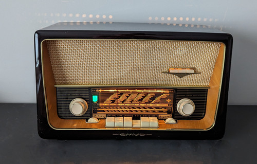 1959 - 1960 Emud Rekord Senior 60 German Tube Radio - Export Model