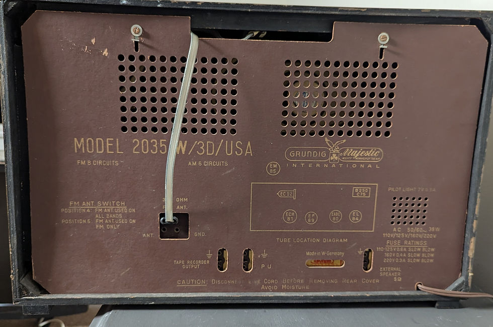 Thumbnail: Beautiful 1959 Grundig-Majestic 2035 German Tube Radio