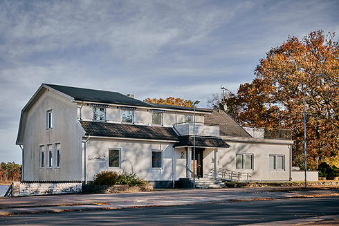 Hjelmsjöhof 4.jpg